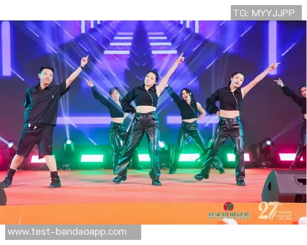 篮球舞音乐的魅力:如何通过节奏与动作展现激情与团队精神 篮球舞音乐的魅力:如何通过节奏与动作展现激情与团队精神