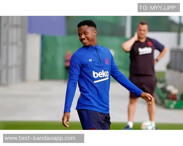 英国少年足球崛起之路：培养未来足球明星的希望与挑战